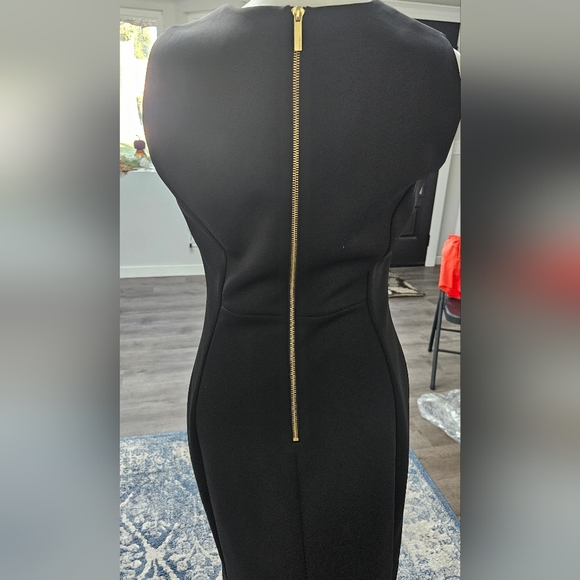 Ck dress Beautiful Elegant.  Cocktail Black Dress - Picture 3 of 4